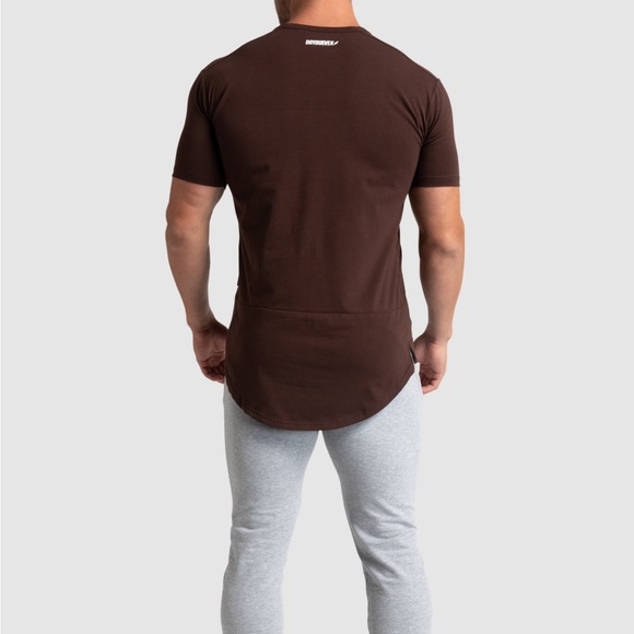 DOYOUEVEN Mark Drop Tee in Dark Brown Size Small - Picture 2 of 6
